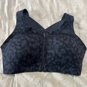 Lululemon Enlite front zip bra- high support- 36DD